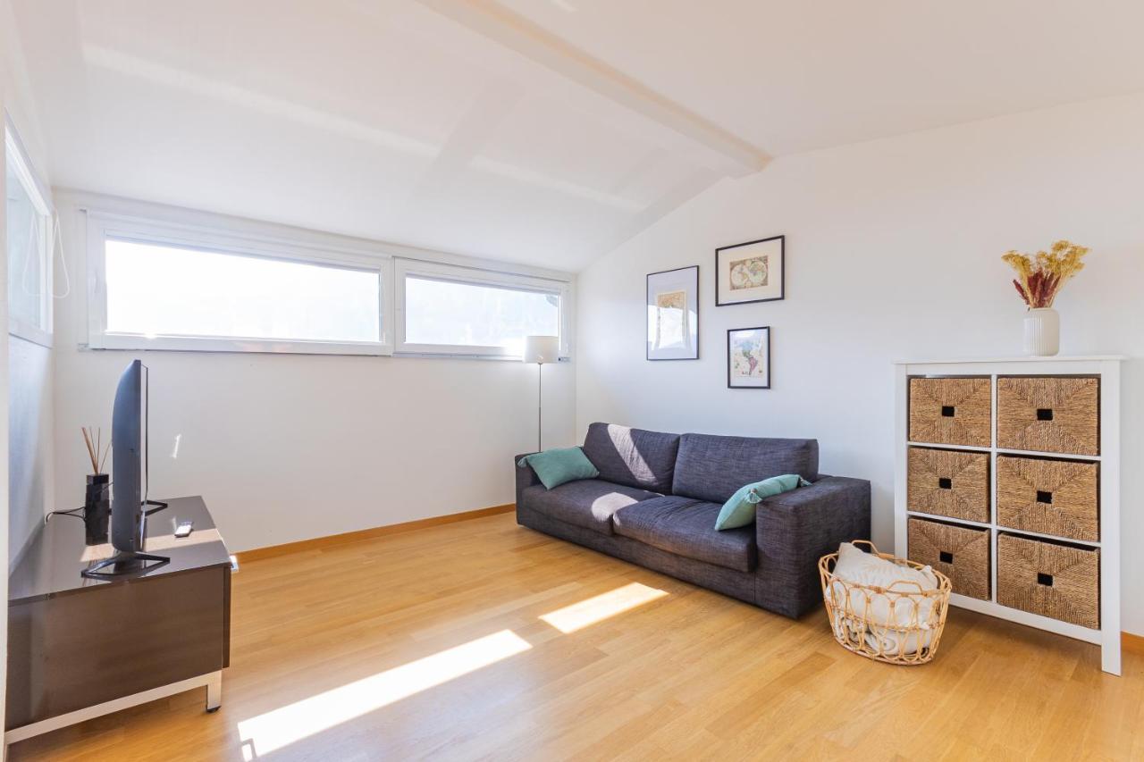 Casa Elea_ Panoramic Attic In City Center Campione dʼItalia Zewnętrze zdjęcie